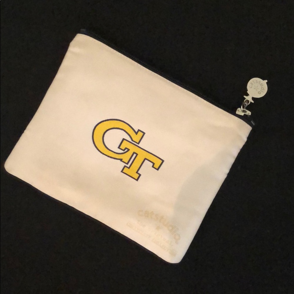Pouch - Picture 2 of 3